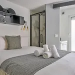 Appartement Duplex Moderne à 500m Des Champs-elysées *