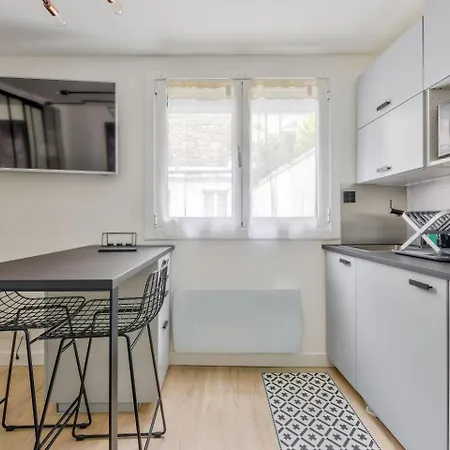 Duplex Moderne à 500m Des Champs-elysées *