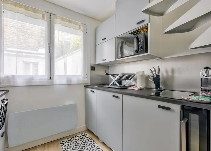 Lejlighed Duplex Moderne A 500m Des Champs-elysees *
