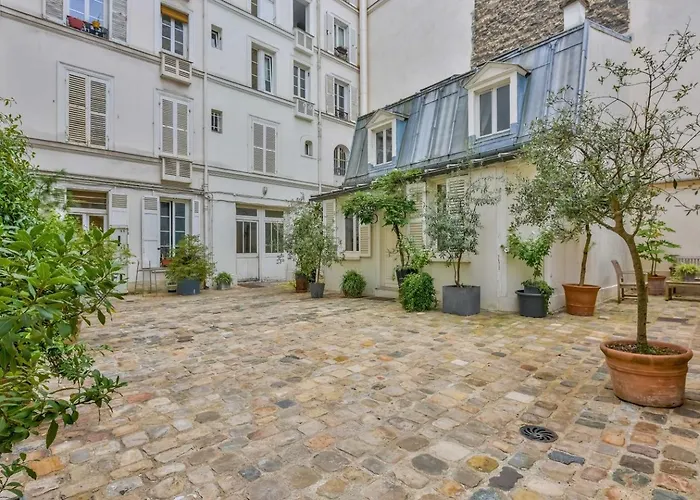 Lejlighed Duplex Moderne A 500m Des Champs-elysees Paris